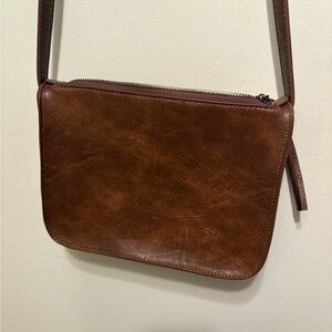 Brown Charleston Bags leather cross body purse.